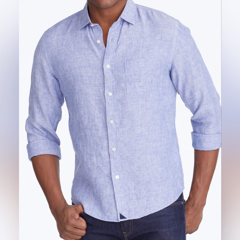 UNTUCKit Vin Santo WR blue chambray wrinkle-free linen button-down shirt